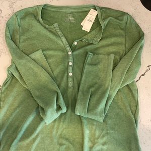 Aerie Henley